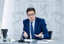 El Gobierno aprueba subir el sueldo de los funcionarios un 2,5 % este año y un 1,5 % para 2026