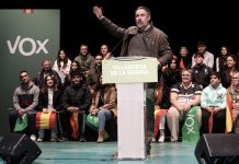 Abascal cree que Feijóo y Page tienen en su mano «cambiar las cosas» para que los españoles «puedan ir a elecciones»