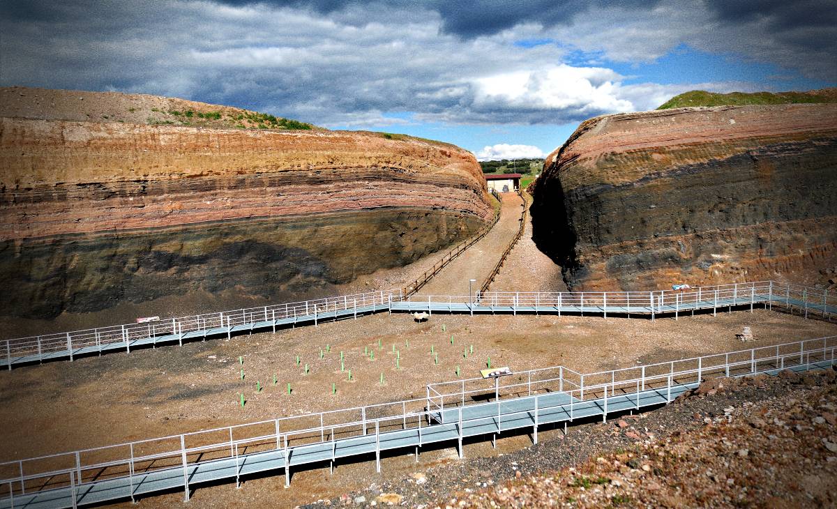 Parques, lagunas, un puente, un desfiladero y un mojón: los centinelas de un territorio