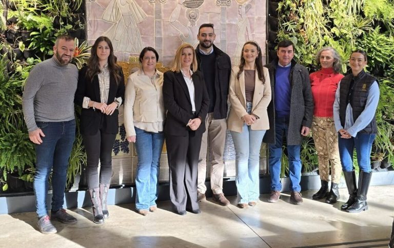 Ángeles Morales Fresneda, concejala en Pedro Muñoz, nueva presidenta de la Ruta del Vino