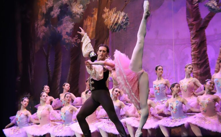 El Ballet de Kiev deslumbra en Manzanares con ‘La Bella Durmiente’: casi 40 artistas en el escenario