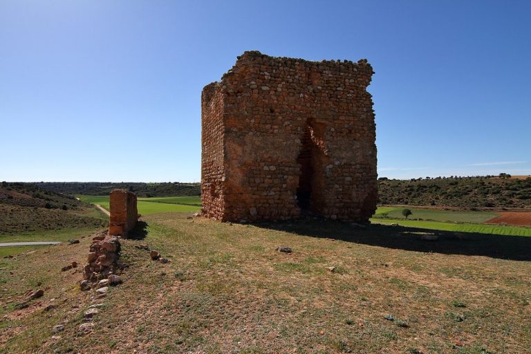 Vivir «como un rey» en Cuenca: a la venta un castillo del siglo XII por 90.000 euros