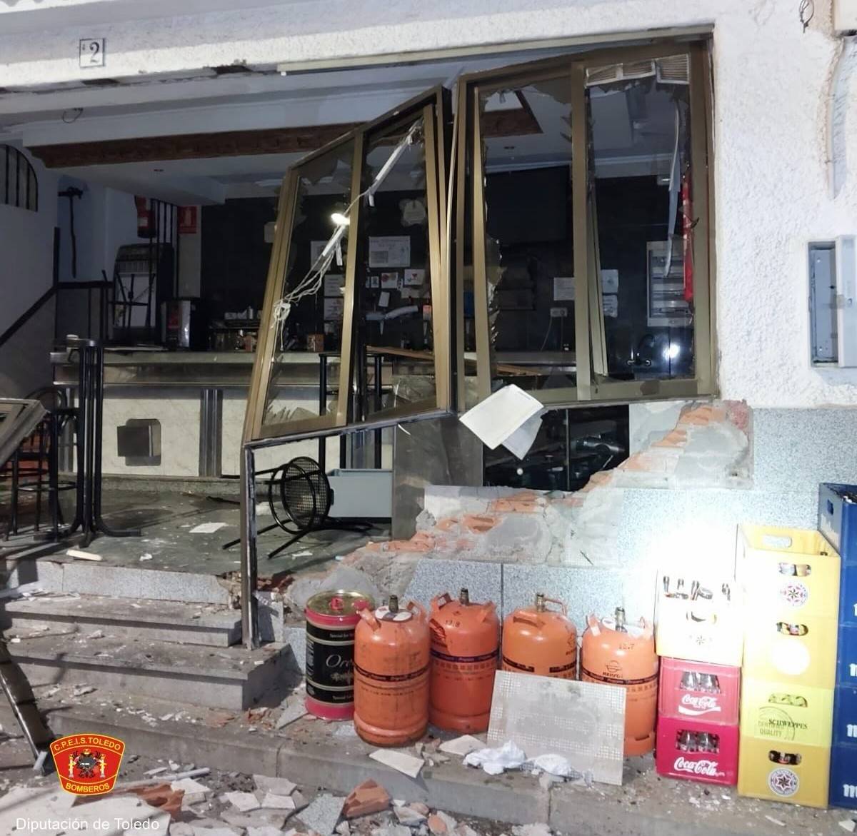 Explota una bombona de gas en una churrería de Navahermosa que estaba cerrada al público