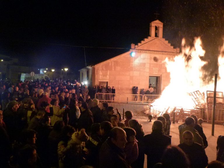 Suspendida la hoguera de San Blas en Manzanares por el fuerte viento