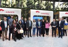 Bolaños destaca en FITUR el récord de empleo turístico en Castilla-La Mancha y acusa al PP de hacer “turismo sanitario”