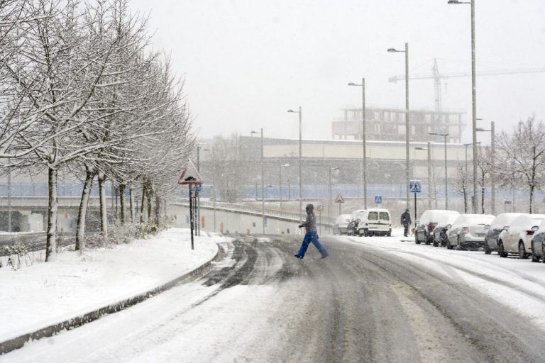 El frío mantiene activos avisos en Albacete, Ciudad Real y Cuenca, con rojo por mínima de hasta -14°C en Guadalajara