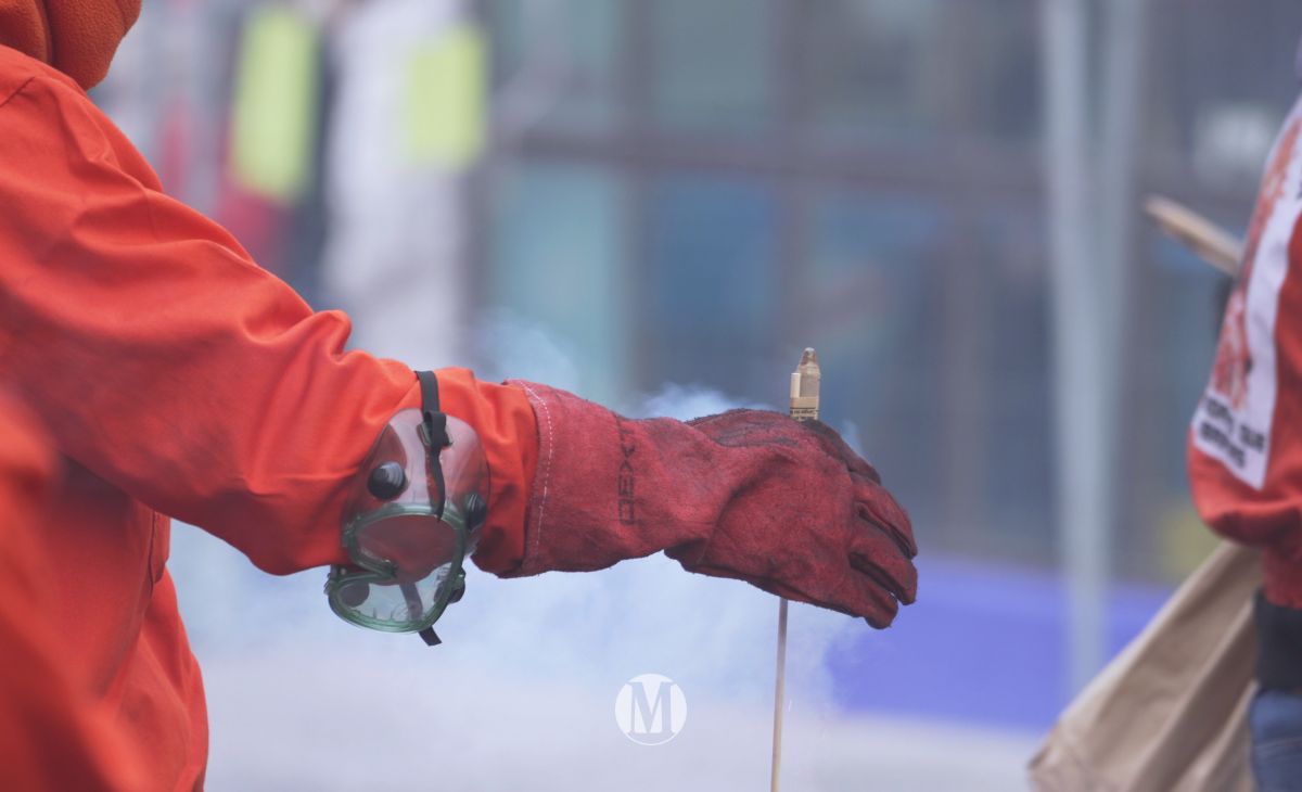 Villarta estalla en devoción: más de 100.000 cohetes celebran unas Paces históricas