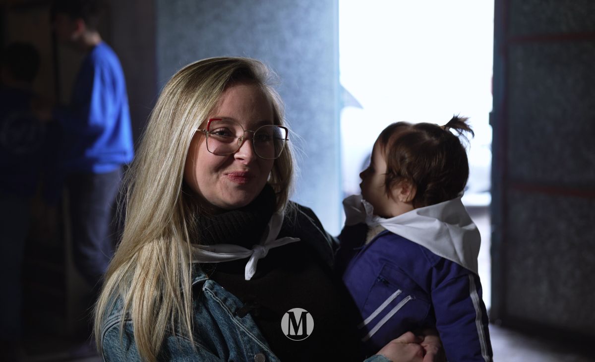 Villarta estalla en devoción: más de 100.000 cohetes celebran unas Paces históricas