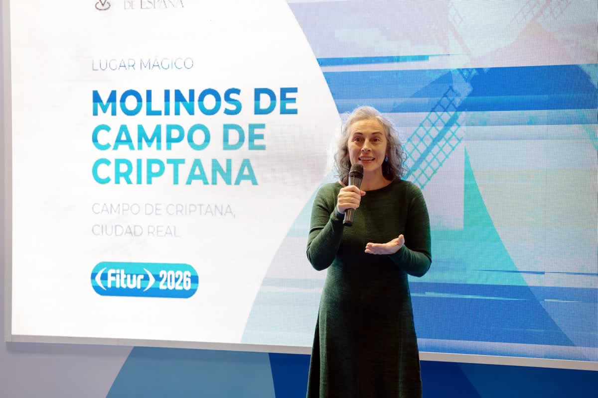 Los molinos de Criptana y el castillo de Belmonte, entre los lugares más mágicos de España