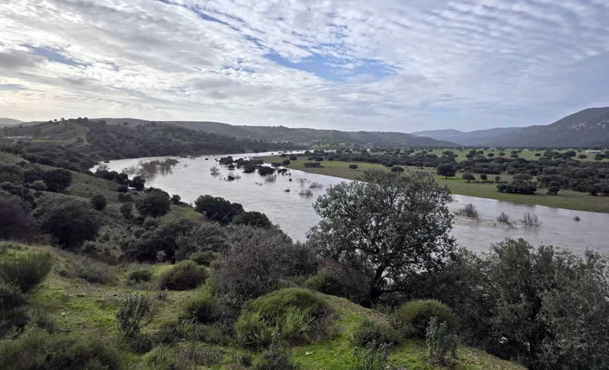 Se intensifican los desembalses ante el aumento del caudal en la cuenca del Guadiana