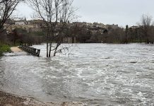El Tajo en Toledo sigue en alerta roja pero el caudal va descendiendo y se espera una evolución favorable