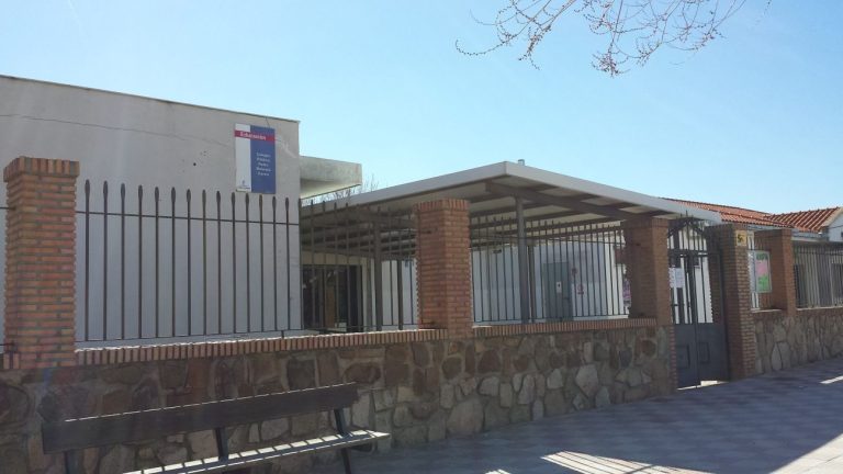 Una denuncia por agresiones en un colegio de Olías del Rey reabre el debate entre inclusión y seguridad en el aula