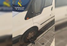 Cae el autor de una oleada vandálica en Carrión: 29 daños en coches y buzones en una sola noche