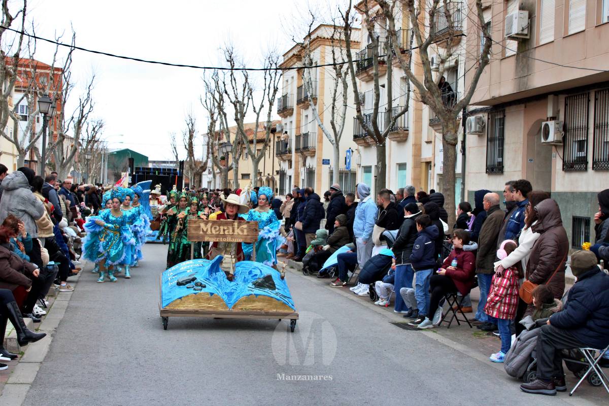 Los Perchas y La Unión ganan el XXXIV Concurso Regional de Comparsas y Carrozas de Manzanares
