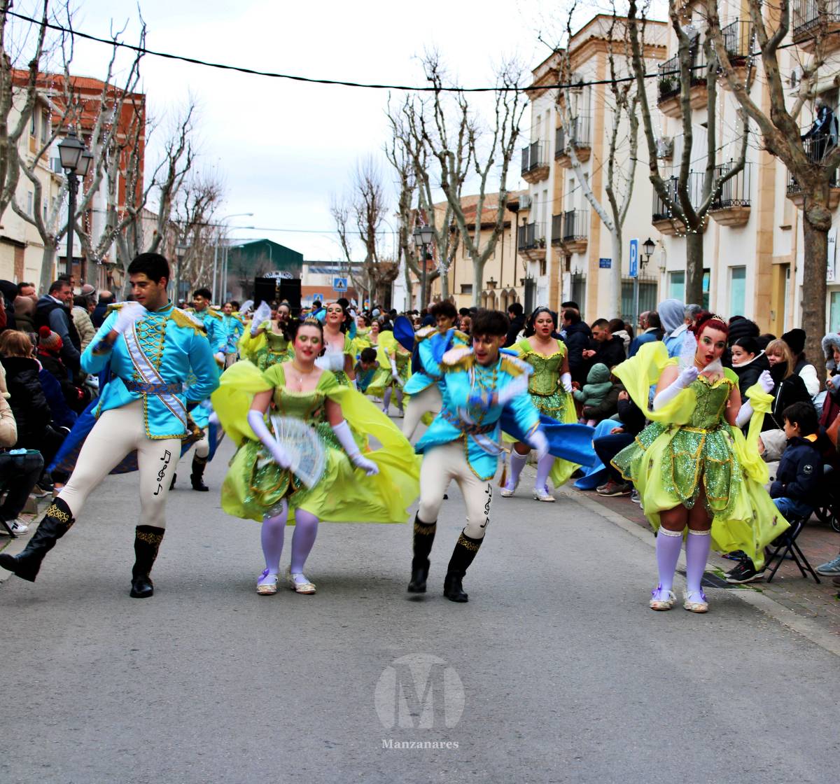 Los Perchas y La Unión ganan el XXXIV Concurso Regional de Comparsas y Carrozas de Manzanares