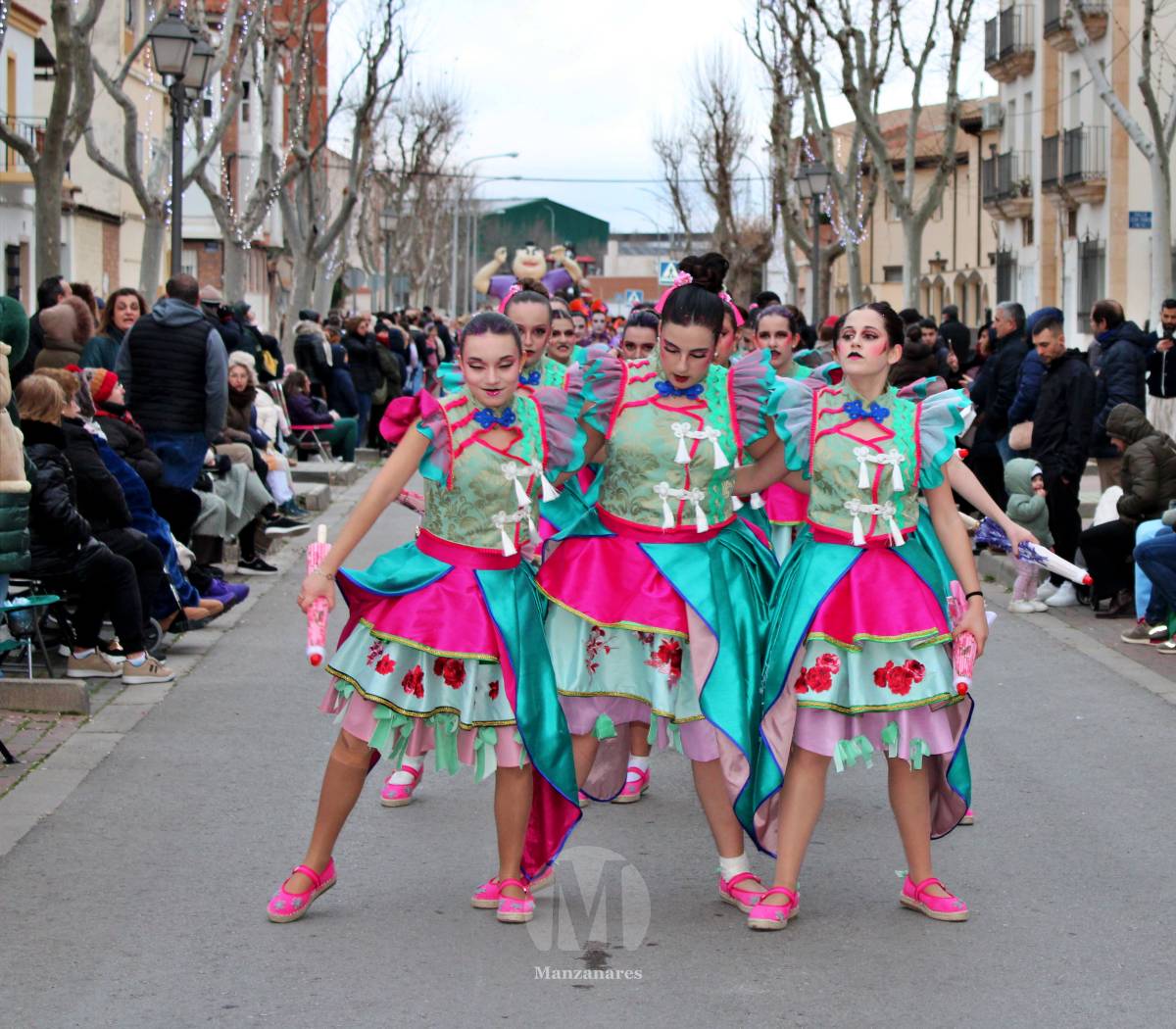 Los Perchas y La Unión ganan el XXXIV Concurso Regional de Comparsas y Carrozas de Manzanares