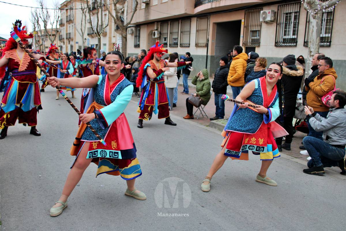 Los Perchas y La Unión ganan el XXXIV Concurso Regional de Comparsas y Carrozas de Manzanares