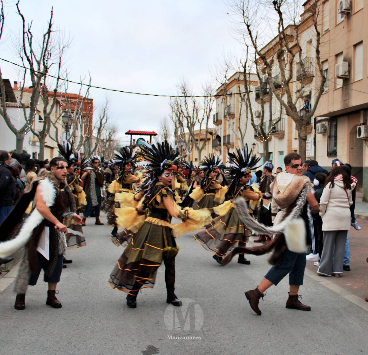 Los Perchas y La Unión ganan el XXXIV Concurso Regional de Comparsas y Carrozas de Manzanares