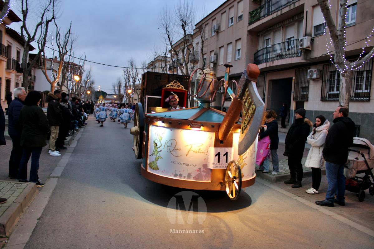 Los Perchas y La Unión ganan el XXXIV Concurso Regional de Comparsas y Carrozas de Manzanares