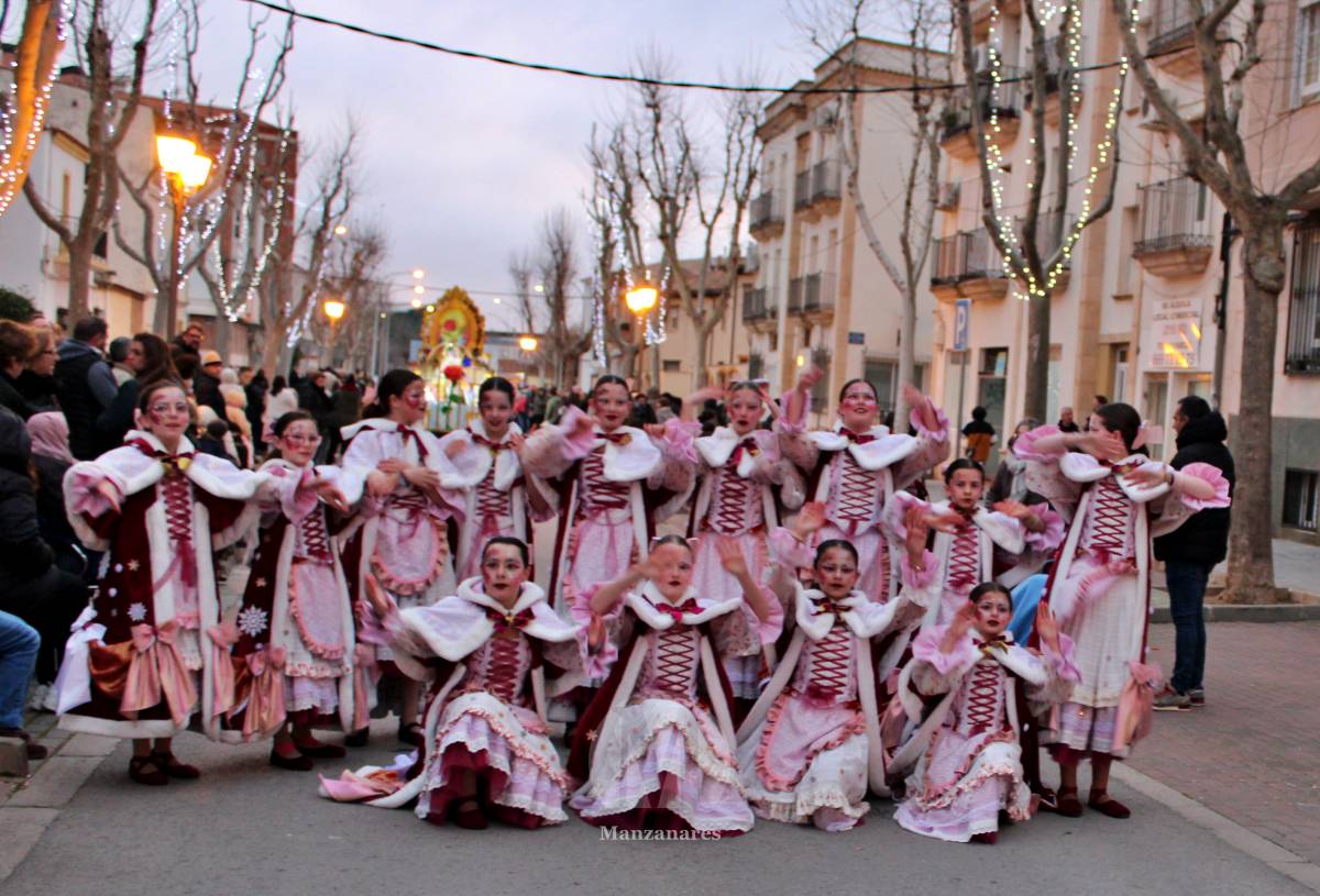 Los Perchas y La Unión ganan el XXXIV Concurso Regional de Comparsas y Carrozas de Manzanares