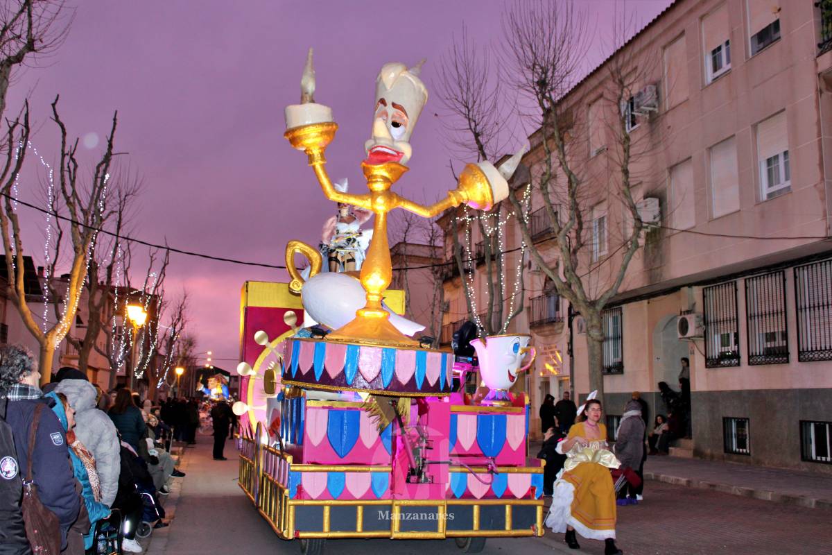 Los Perchas y La Unión ganan el XXXIV Concurso Regional de Comparsas y Carrozas de Manzanares