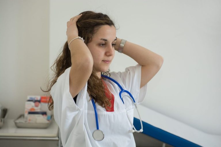 Satse pide enfermeras escolares en todos los centros de C-LM: prevención y seguimiento de la salud mental