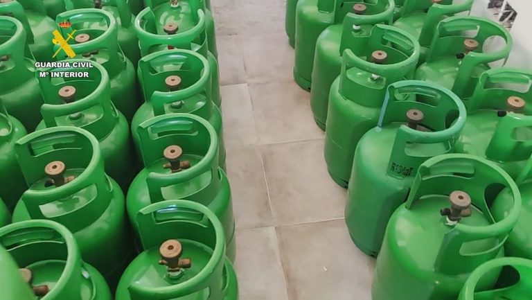 Cae una red de gases fluorados en Cuenca: 10 detenidos por un negocio ilegal millonario y muy contaminante