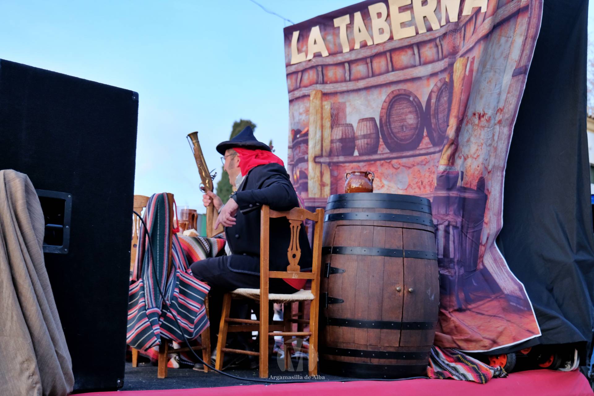 El Gran Desfile de Comparsas recorre Argamasilla de Alba con diez agrupaciones