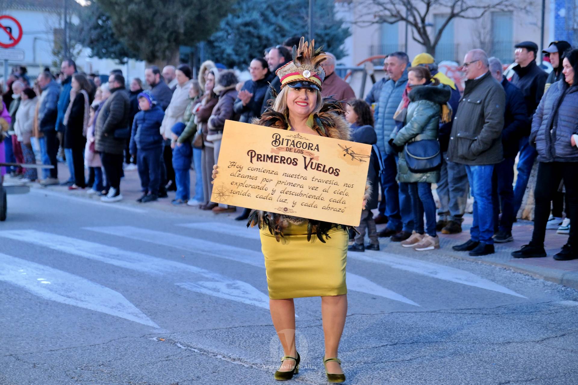 El Gran Desfile de Comparsas recorre Argamasilla de Alba con diez agrupaciones