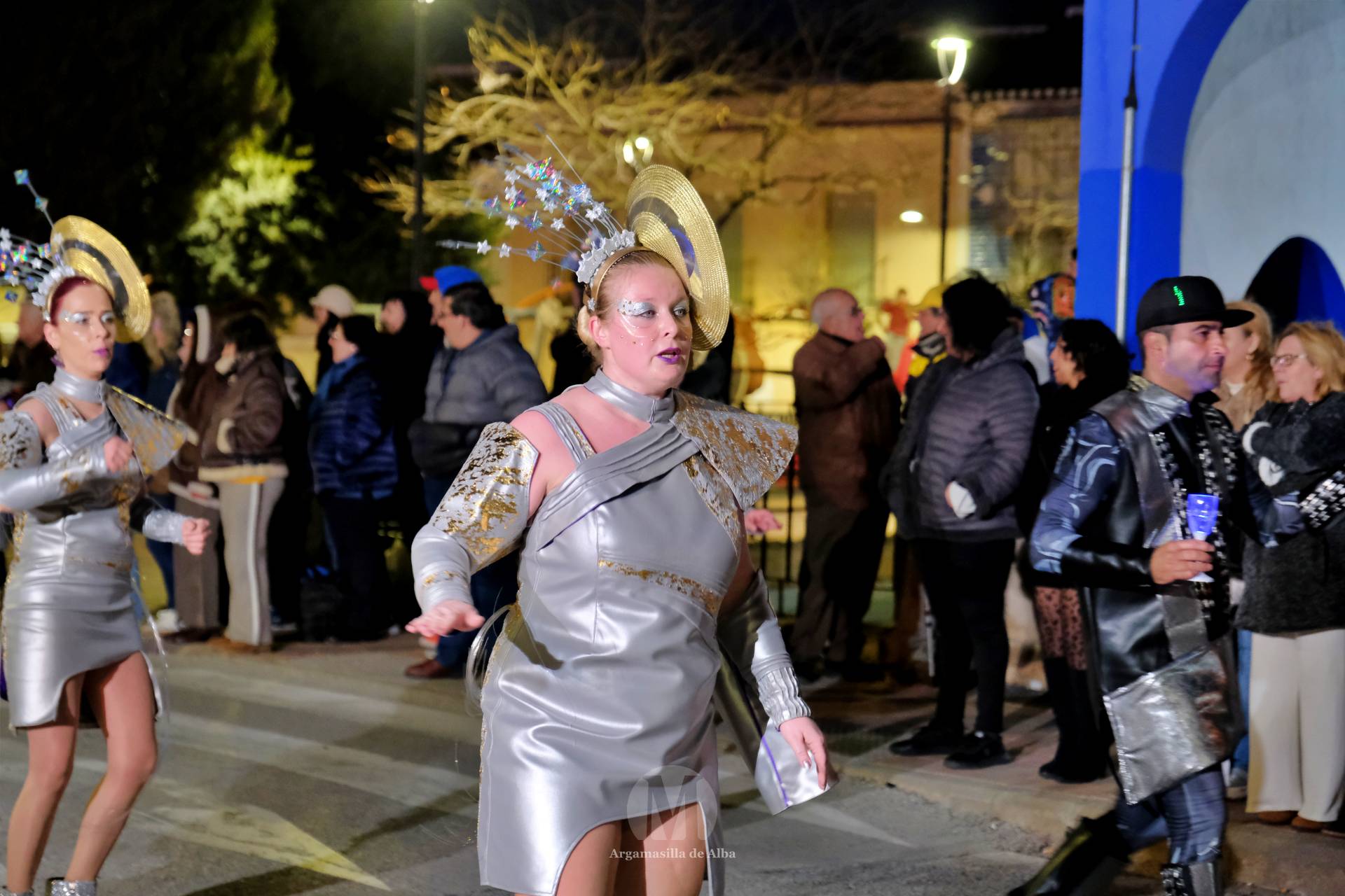 El Gran Desfile de Comparsas recorre Argamasilla de Alba con diez agrupaciones