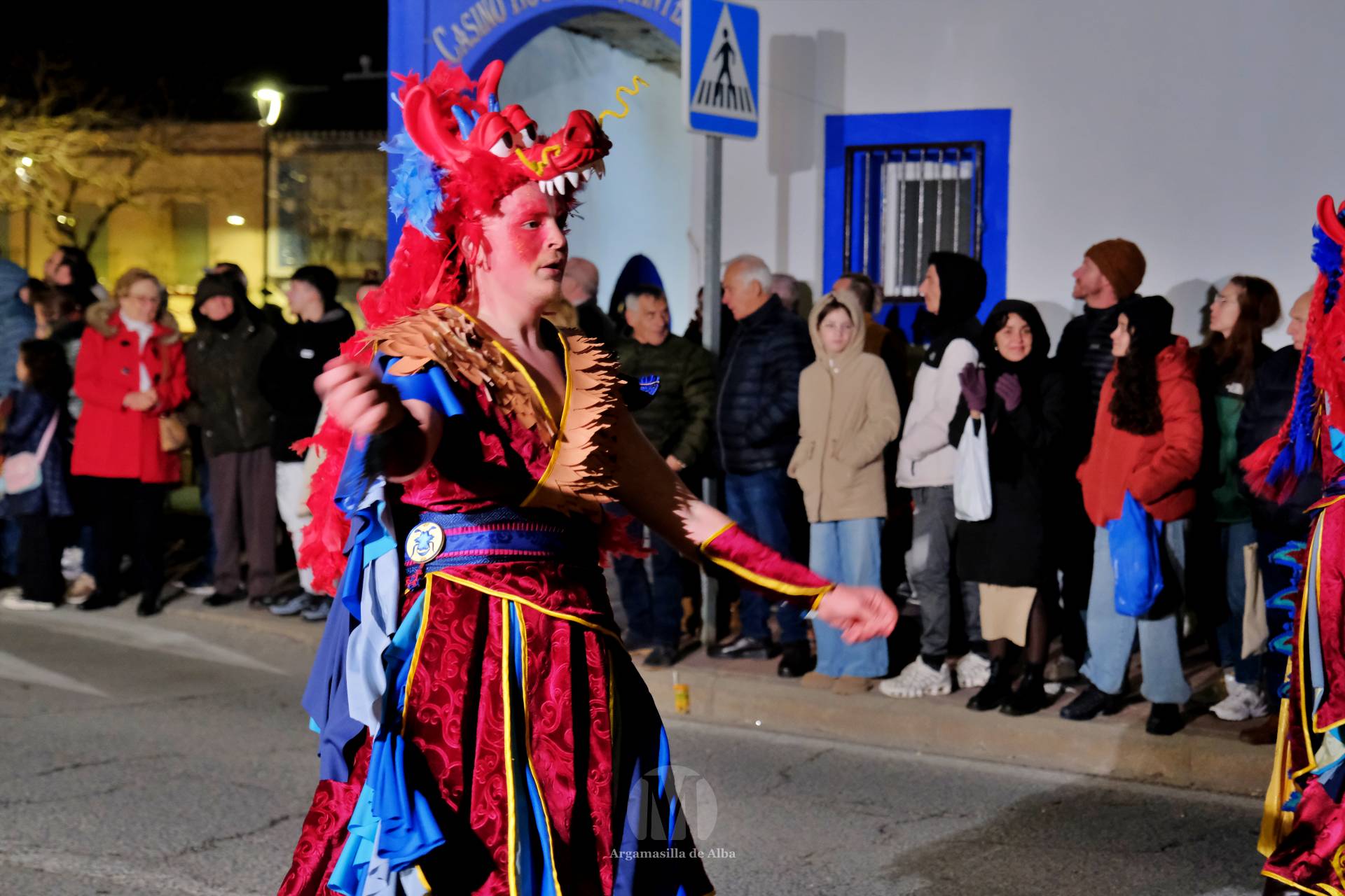 El Gran Desfile de Comparsas recorre Argamasilla de Alba con diez agrupaciones