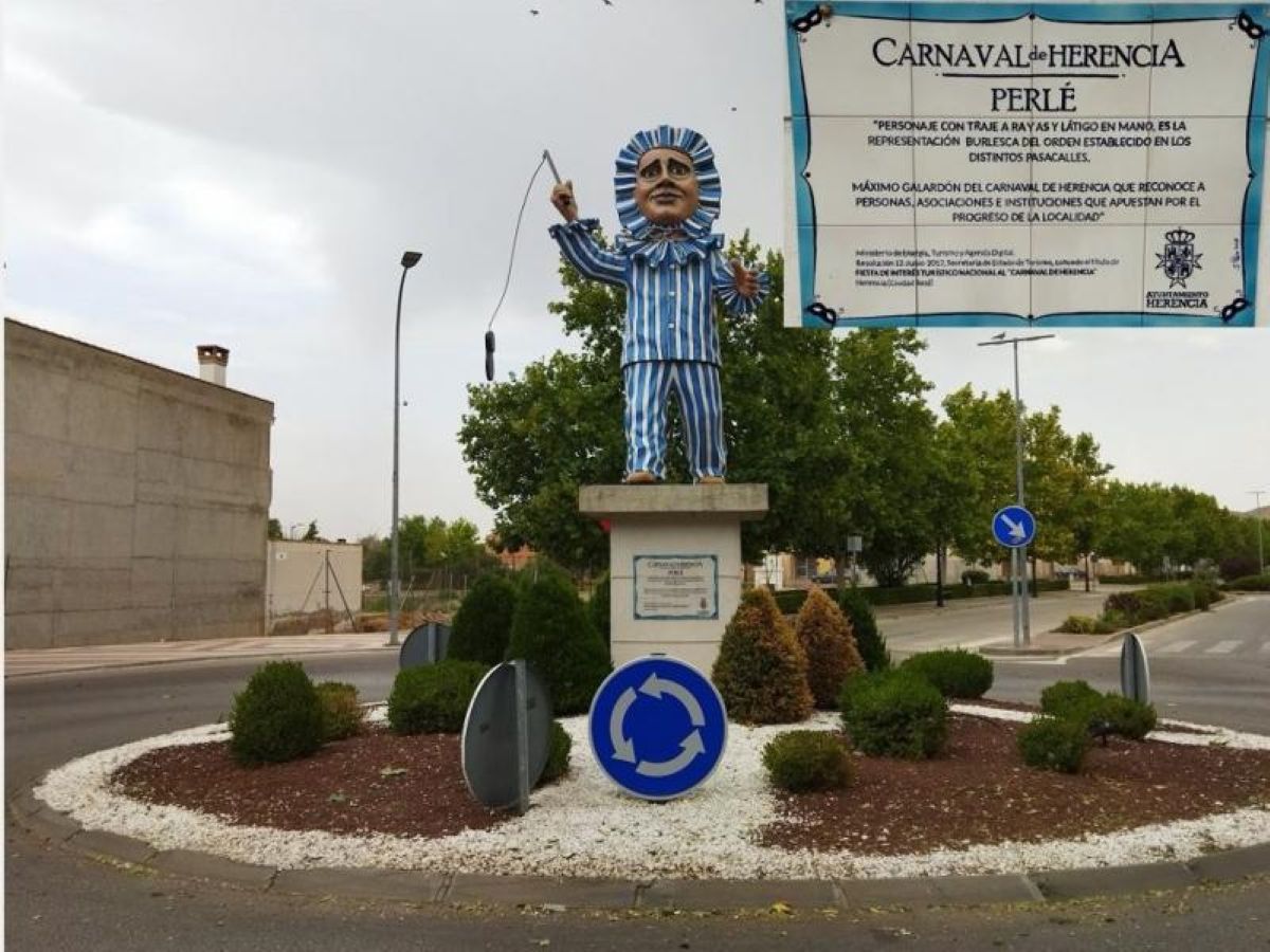 El 'Perlé', la figura del Carnaval de Herencia que persigue a niños látigo en mano
