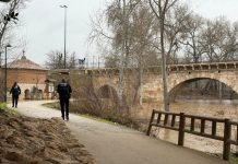 El Henares baja a nivel naranja en Guadalajara, pero el Ayuntamiento mantiene las restricciones por seguridad