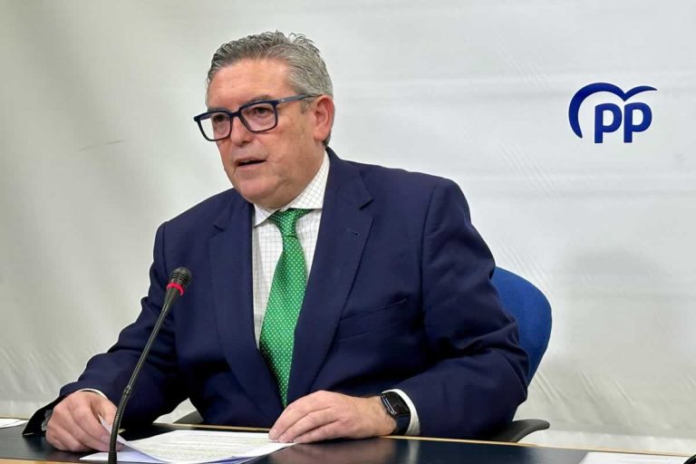 Lucas-Torres exige explicaciones a la Junta por la pérdida de 35 millones de fondos europeos para el campo