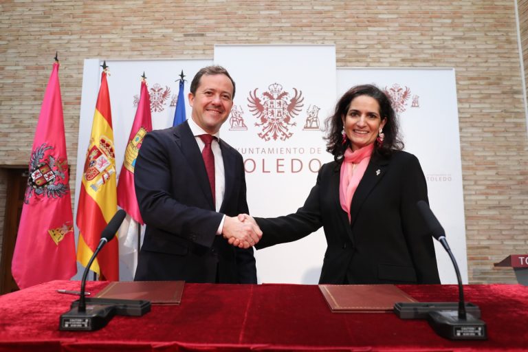 Velázquez refuerza el turismo idiomático con un convenio con la Fundación Ortega-Marañón