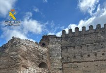 Se derrumba una de las torres del Castillo de Escalona