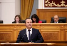 Vox reprocha que la consejera de Igualdad de C-LM compare «el burka con el velo de la Virgen María»