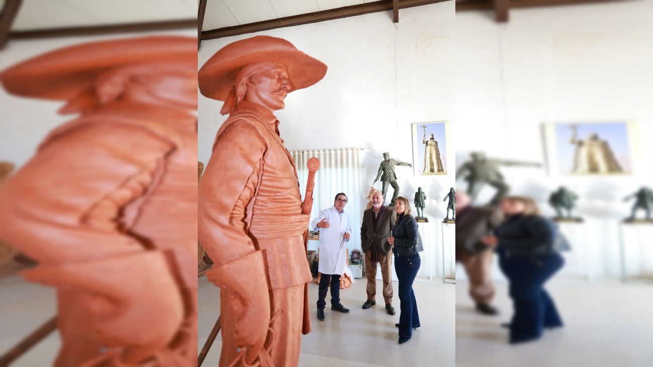El capitán Alatriste de Pérez-Reverte cobra vida en una escultura hecha en Toledo
