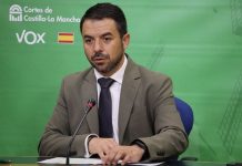 Vox acusa al PP de copiar su discurso sobre la reforma del Estatuto de C-LM: «La gente no quiere más diputados»