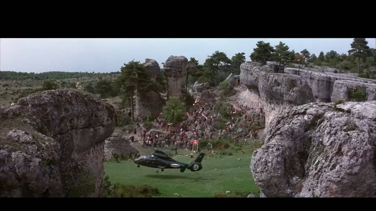 Cuando James Bond visitó Cuenca: la película que se grabó en tierras conquenses con Ernesto Sevilla como extra