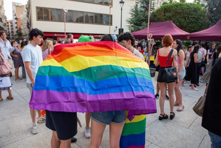 Ayudas de hasta 5.000 euros para proyectos LGTBI en C-LM