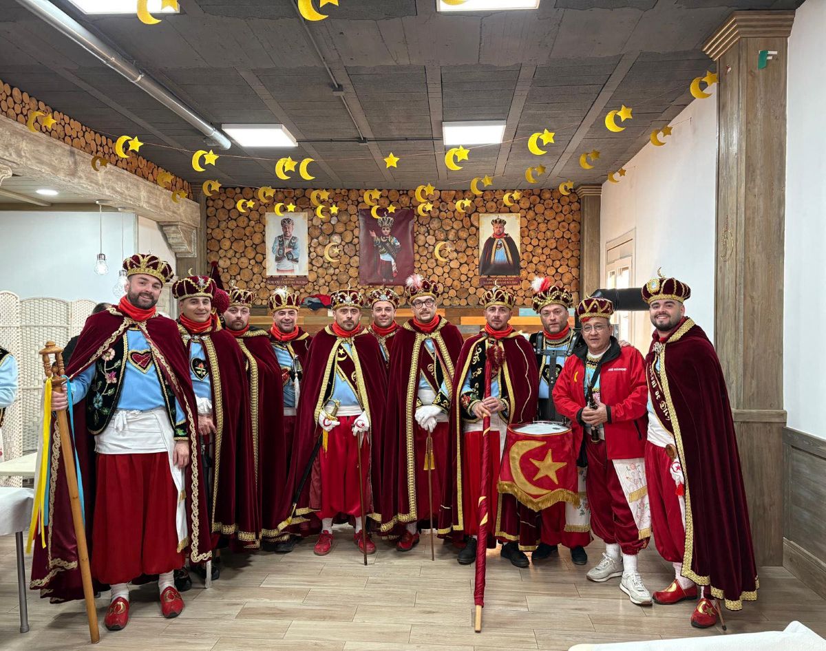 Desigualdad en las fiestas religiosas: las mujeres de un pueblo de Cuenca que no pueden desfilar como soldados