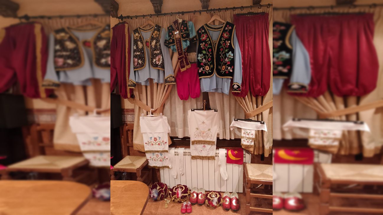 Desigualdad en las fiestas religiosas: las mujeres de un pueblo de Cuenca que no pueden desfilar como soldados