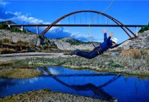 Lanzarse a 30 metros de altura sobre el embalse de La Fuensanta: la experiencia de hacer puenting en Albacete