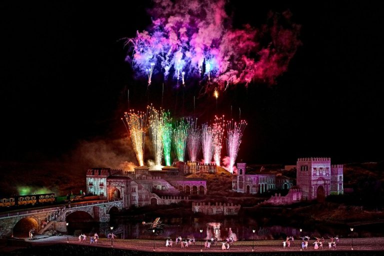 Nuevas escenas, mejor escenografía y narrativa envolvente en la nueva temporada de Puy du Fou