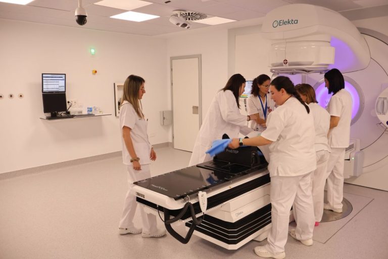 El Hospital de Cuenca estrena el servicio de Radioterapia Oncológica, un beneficio para 350 pacientes al año