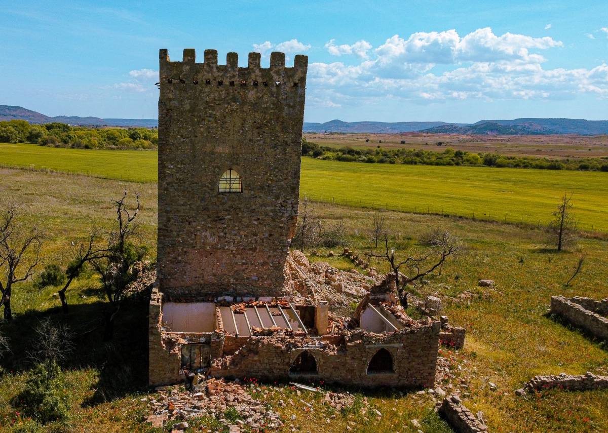 Vivir como un rey, pero 'low cost': a la venta un castillo de Alcaraz por 150.000 euros