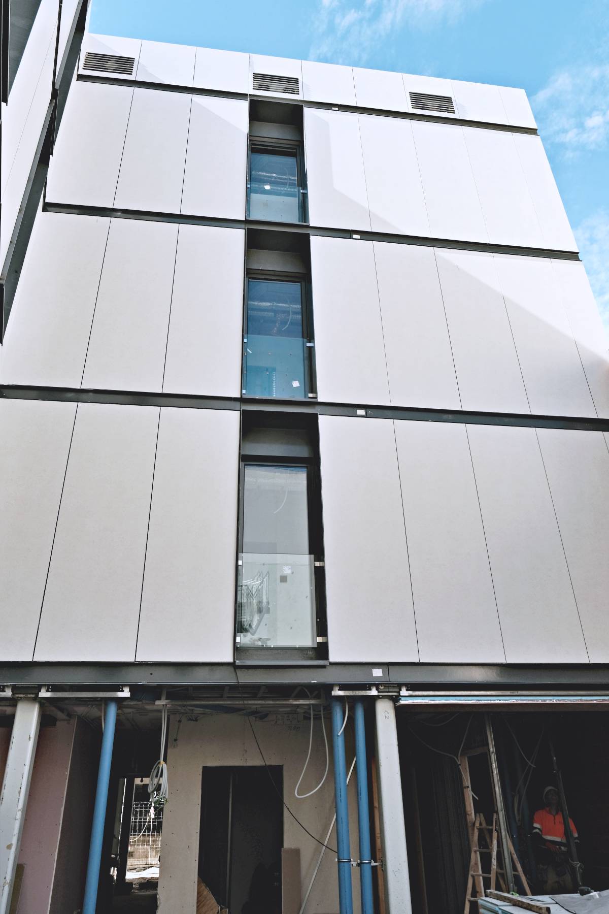 Así avanzan las obras en Tomelloso del primer hotel reubicable de Europa