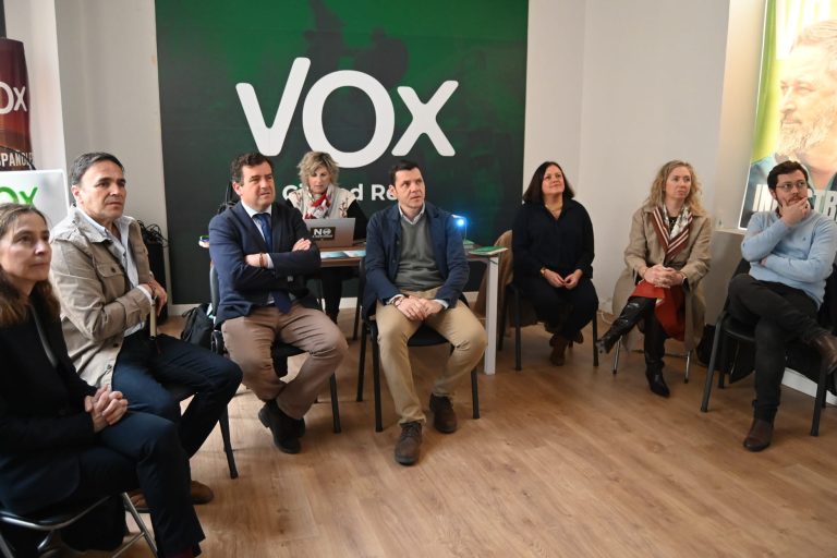 VOX aborda con FENACORE el Congreso Nacional de Regantes que se celebrará en Ciudad Real