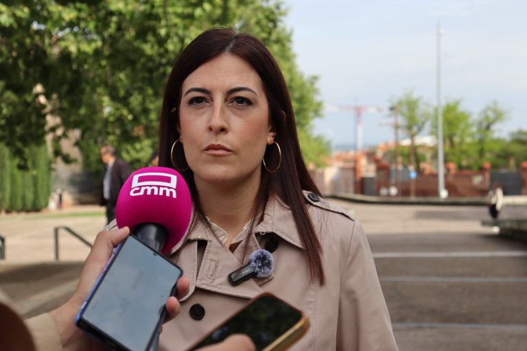 El PP acusa a García-Page de “teatro político constante” y cuestiona su credibilidad
